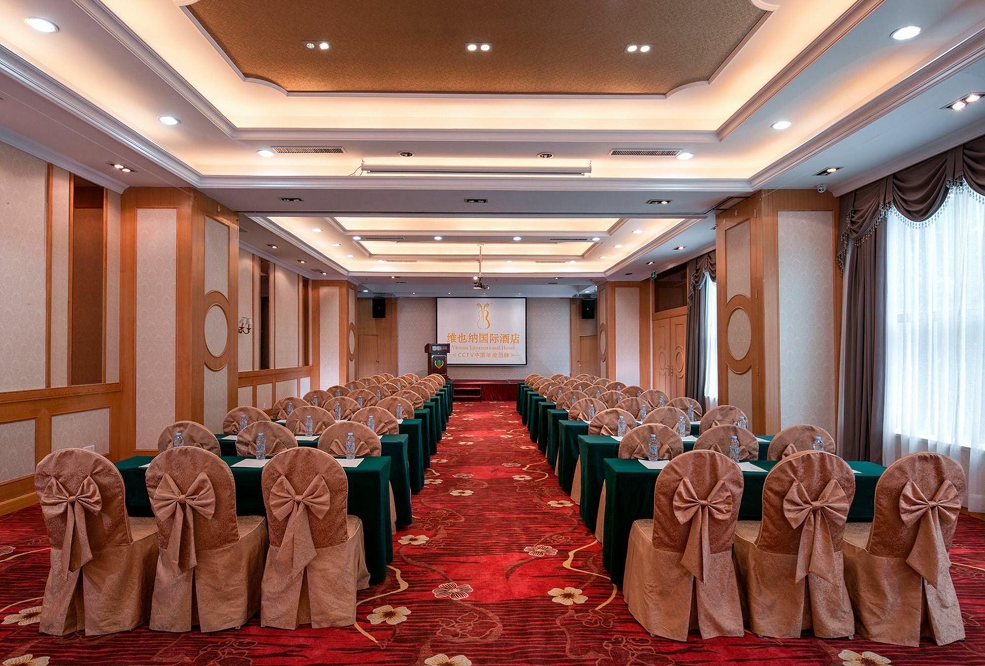 Vinenna International Hotel Shenzhen Shajing Экстерьер фото